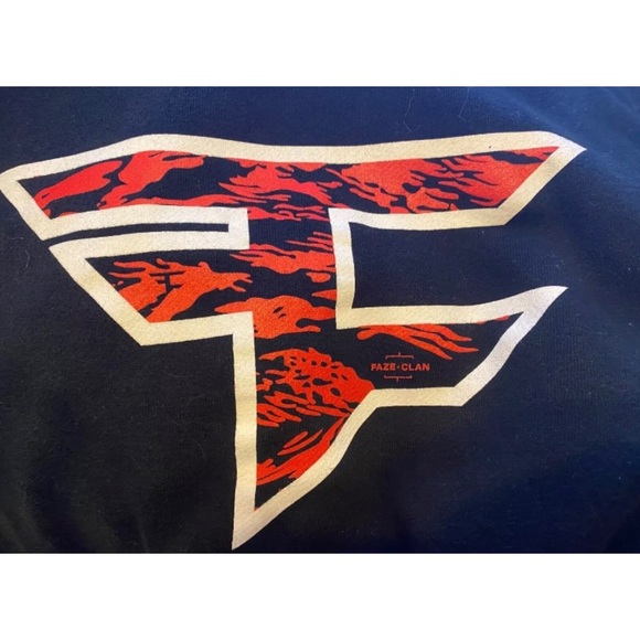 FAZE CLAN Gaming Red Camo Black Sweatshirt Pullover Hoodie Size Extra Large XL - Picture 4 of 4